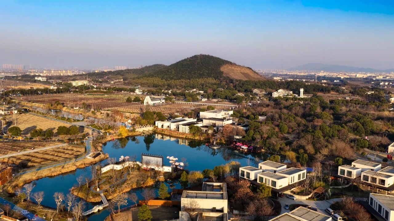 daytime of Anyang Mountain.jpg